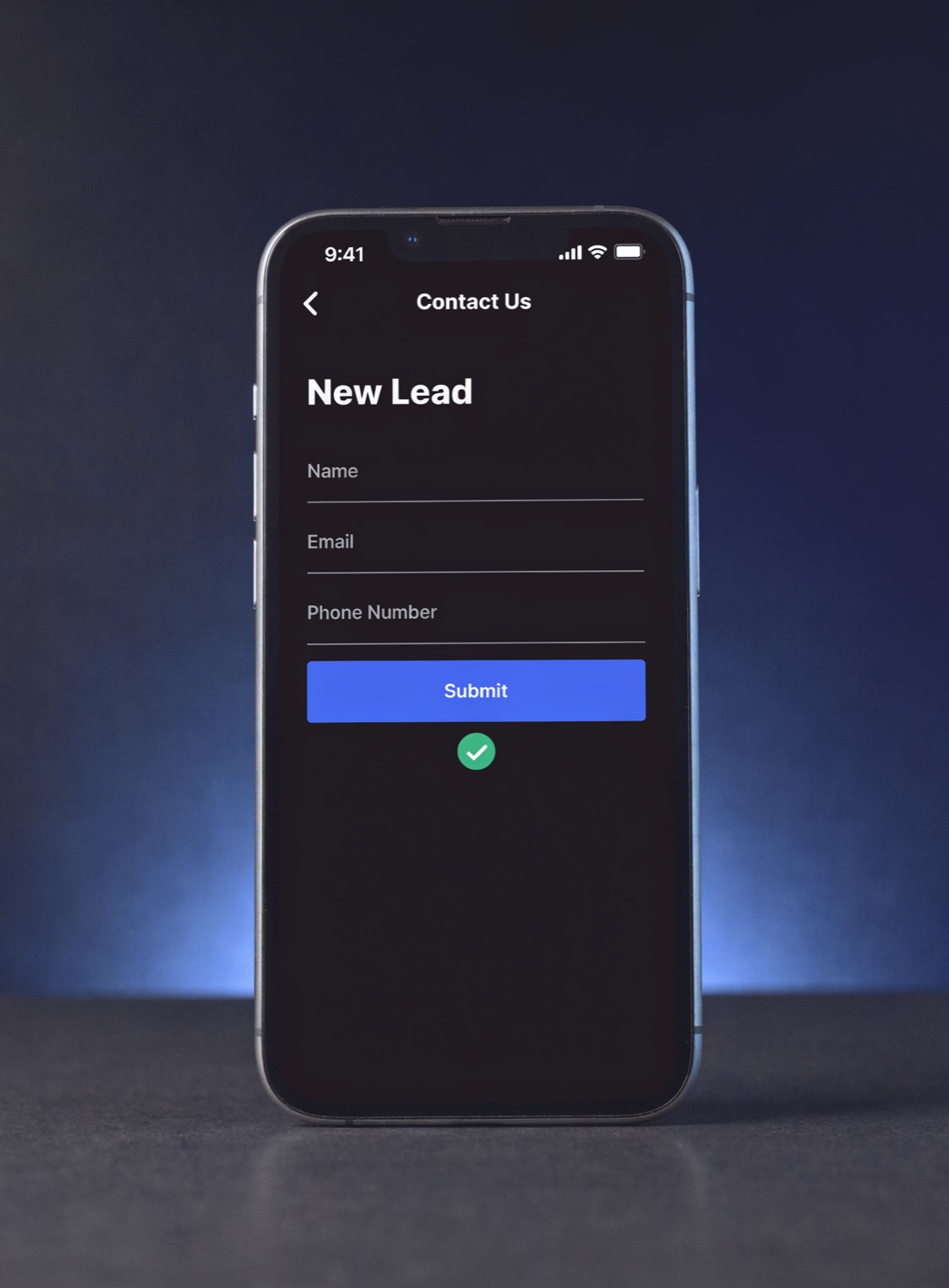 Formulaire de capture de lead sur application mobile avec confirmation d'envoi